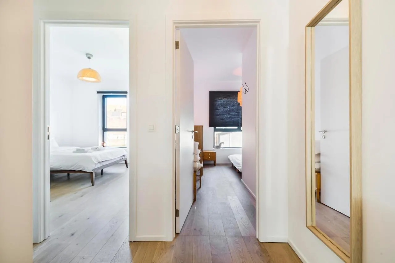 Cosy Voltaire Residence Brussels